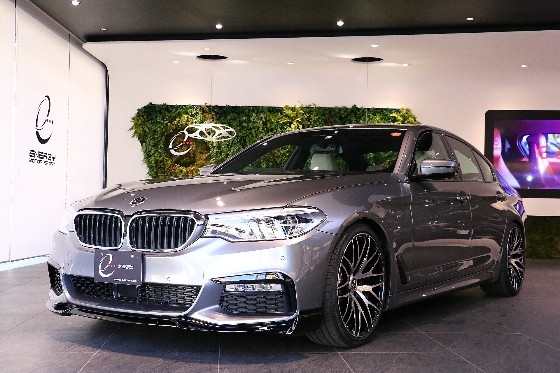 フロントリップ 3ピース 【BMW 5シリーズ G30/31 Mスポーツ】 - EMS-SHOP